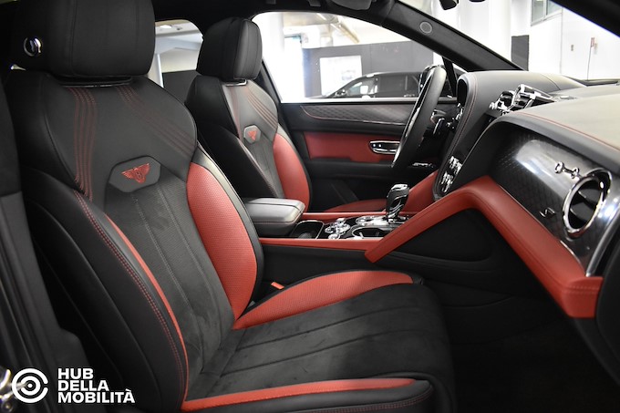 BENTLEY Bentayga V8 S